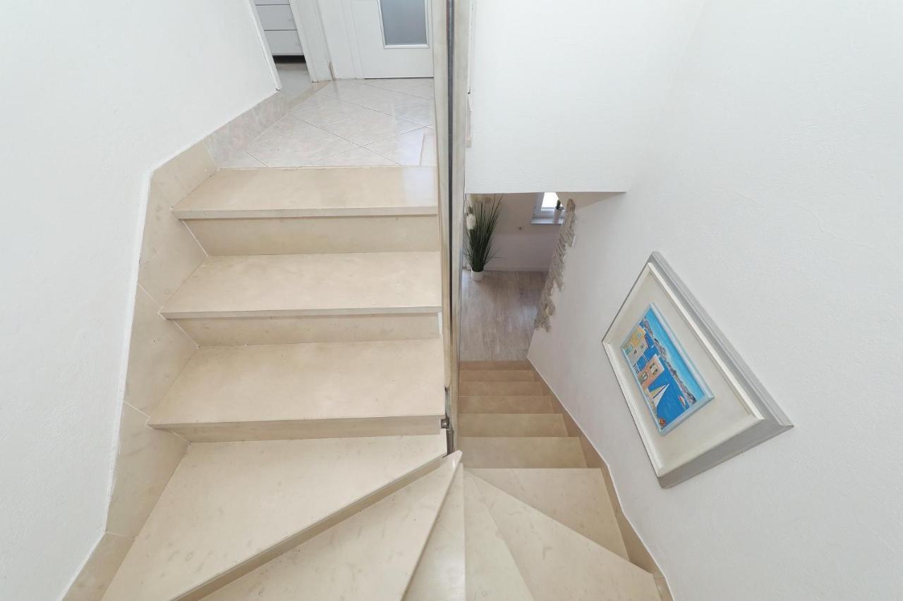 Holiday Home Maria One Minute From -Beach Zadar Exterior foto